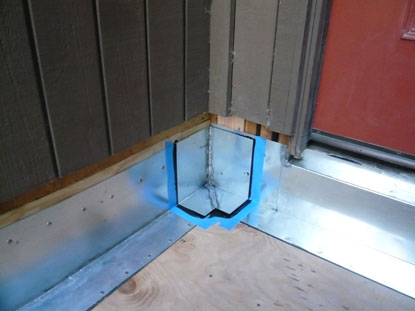 Prefabricated inside corner deck flashing installations