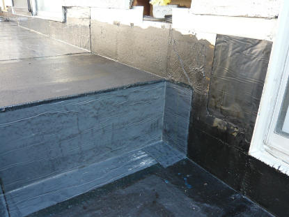 Application of CCW 860 sheet applied membrane to creating a monolithic under tile waterproofing